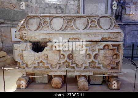 Portugal, Lisbonne, couvent du Carmo (Convento do Carmo), est l'ancien couvent catholique de notre-Dame du Mont Carmel . Le couvent médiéval a été ruiné duri Banque D'Images