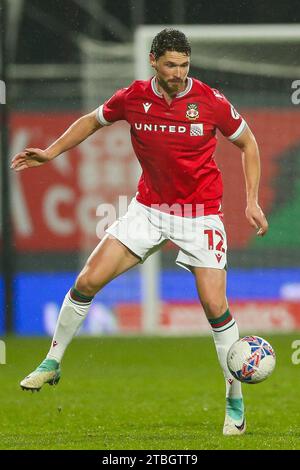 George Evans de Wrexham lors du match de deuxième tour de la Emirates FA Cup sur le terrain de course de Wrexham. Date de la photo : dimanche 3 décembre 2023. Banque D'Images