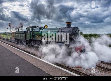7828 train à vapeur Odney Manor Banque D'Images