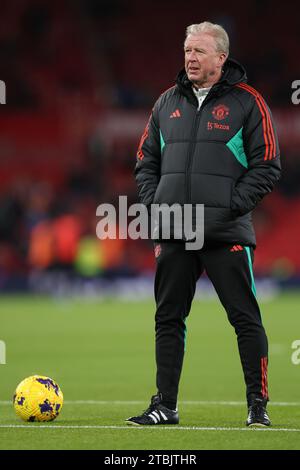 Manchester, Royaume-Uni. 6 décembre 2023. Steve McClaren, entraîneur adjoint de Manchester United, lors du match de Premier League à Old Trafford, Manchester. Le crédit photo devrait être : Gary Oakley/Sportimage crédit : Sportimage Ltd/Alamy Live News Banque D'Images