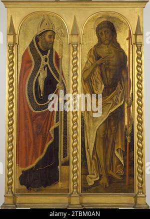 Saint Benoît et Saint Jean-Baptiste, 1487-1492. Ces figures raffinées de St. Benedict et St. Jean le Baptiste proviennent d'un retable commandé en 1487 pour le maître-autel de l'église de Saint Giuliano dans la ville de Fermo sur la côte Adriatique. Vittore était un disciple de son frère plus célèbre Carlo Crivelli. Ces personnages sont plus stables que ceux de ce frère, mais l'accent mis sur le dessin visible à travers la peinture est comme celui de son frère ; par exemple, les cheveux bouclés de la poitrine de Jean et la proéminence de l'ombrage utilisant des lignes parallèles allant du haut à droite au bas à droite. Cet orientat Banque D'Images