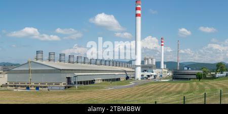 Ziar nad Hronom, Slovaquie, 2 juillet 2022 : Slovalco. Producteur d'aluminium primaire. L'une des plus grandes entreprises métallurgiques de Slovaquie Banque D'Images