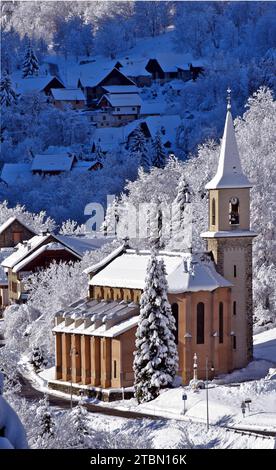 FRANCE, SAVOIE(73) MAURIENNE, SAINT COLOMBAN DES VILLARDS, ÉGLISE Banque D'Images