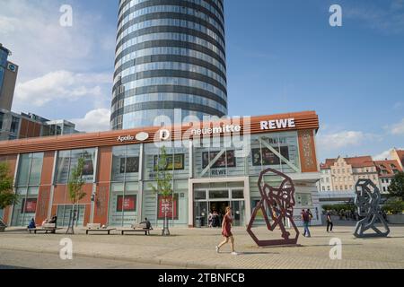 Bürohaus Jentower, Einkaufszentrum NeueMitte, Jena, Thüringen, Allemagne Banque D'Images