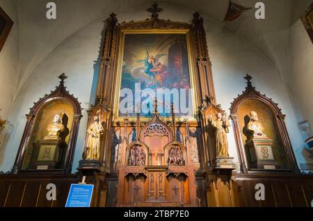 'Chapelle Saint Pierre / Chapelle Saint Pierre' dans l'église perchée 'Eglise notre Dames d'espérance' (alias notre Dame de l'espérance), Cannes. France. (135) Banque D'Images