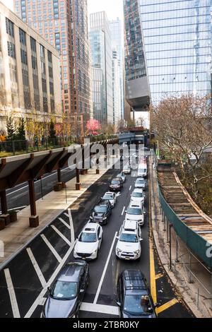 L'épi est une passerelle en espace dur qui relie la Highline au hall de train Moynihan, 2023, New York, États-Unis Banque D'Images