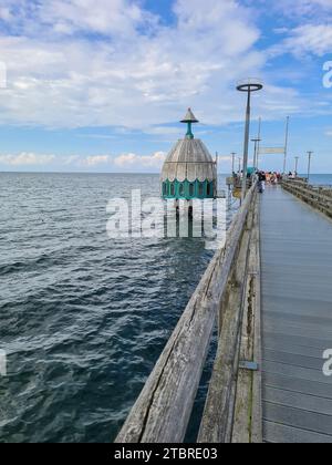 Allemagne, Mecklembourg-Poméranie occidentale, péninsule Fischland-Darß-Zingst, jetée, télécabine de plongée Banque D'Images