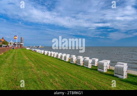 Allemagne, Basse-Saxe, Frise orientale, Wilhelmshaven, South Beach, vue sur la baie de Jade Banque D'Images