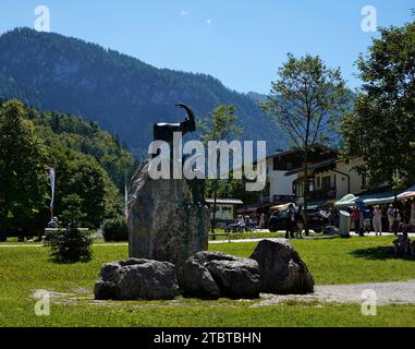 Allemagne, Bavière, haute-Bavière, Berchtesgaden, Schönau am Königssee, Königssee, sculpture de bouquetin, roche Banque D'Images