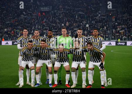 Turin, Piémont, Italie. 8 décembre 2023. Les joueurs de la Juventus posent lors du match de football Serie A Juventus FC - SSC Napoli, Allianz Stadium le 08 décembre 2023 à Turin, Italie. (Image de crédit : © Ciro de Luca/ZUMA Press Wire) USAGE ÉDITORIAL SEULEMENT! Non destiné à UN USAGE commercial ! Crédit : ZUMA Press, Inc./Alamy Live News Banque D'Images