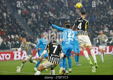 Turin, Piémont, Italie. 8 décembre 2023. Federico Gatti de la Juventus marque son premier gol lors du match de football Serie A Juventus FC - SSC Napoli, Allianz Stadium le 08 décembre 2023 à Turin, en Italie. (Image de crédit : © Ciro de Luca/ZUMA Press Wire) USAGE ÉDITORIAL SEULEMENT! Non destiné à UN USAGE commercial ! Crédit : ZUMA Press, Inc./Alamy Live News Banque D'Images