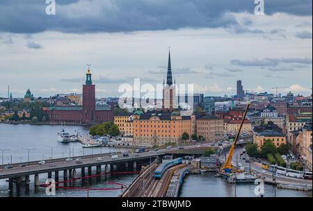 Une photo de la ville de Stockholm par temps nuageux Banque D'Images