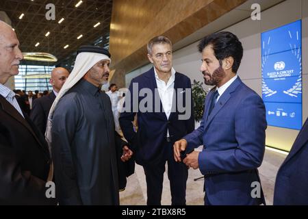 BEN SULAYEM Mohamed, Président de la FIA, portrait avec AL-ATTIYAH Nasser, Championnat FIA des rallyes du Moyen-Orient pour les pilotes et HOLOWCZYC Krzysztof, coupe d’Europe FIA pour les Bajas de cross-country pour les équipes pour pilotes lors de la cérémonie de remise du Prix FIA des rallyes et circuits 2023 à Baku le 9 décembre 2023 au Centre de Baku, Azerbaïdjan crédit : Agence de photo indépendante/Alamy Live News Banque D'Images