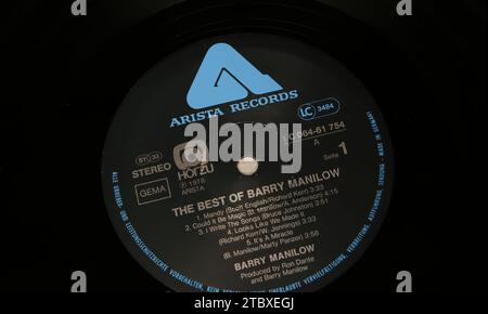 Viersen, Allemagne - mai 9. 2023 : gros plan du label vinyle Arista Records Banque D'Images