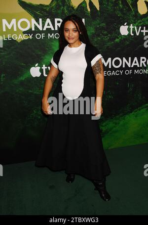 West Hollywood, Californie, États-Unis. 08 décembre 2023. Kiersey Clemons assiste à la nouvelle série Apple TV "Monarch : Legacy of Monsters" photo call au London West Hollywood à Beverly Hills le 08 décembre 2023 à West Hollywood, en Californie. Crédit : Jeffrey Mayer/JTM photos/Media Punch/Alamy Live News Banque D'Images