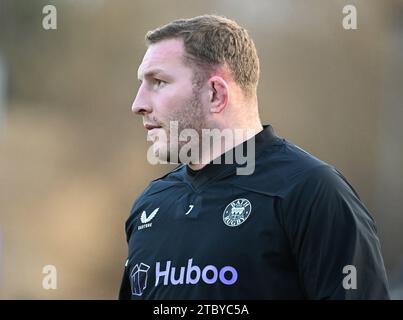 9 décembre 2023, The Recreation Ground, Bath, Somerset, Angleterre; Investec Champions Cup Rugby, Bath contre Ulster ; Sam Underhill de Bath se réchauffe Banque D'Images