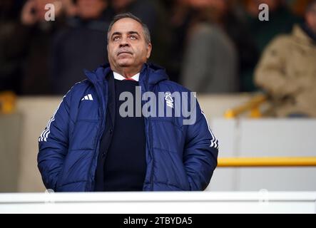 Kyriakos Dourekas, directeur du football de Nottingham Forest, avant le match de Premier League au Molineux Stadium, Wolverhampton. Date de la photo : Samedi 9 décembre 2023. Banque D'Images