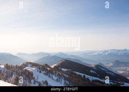 Vue depuis le sommet du mont Panarotta, Trentin-haut-adige, Italie Banque D'Images