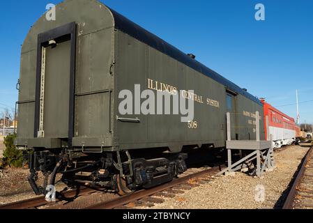 Mendota, Illinois - États-Unis - 7 décembre 2023 : voitures anciennes à l'Union Depot Railroad Museum à Mendota, Illinois, États-Unis. Banque D'Images