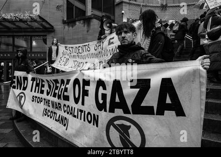 Manifestation pro-palestinienne organisée à Glasgow le 9 décembre 2023 par la Coalition Stop the War Banque D'Images