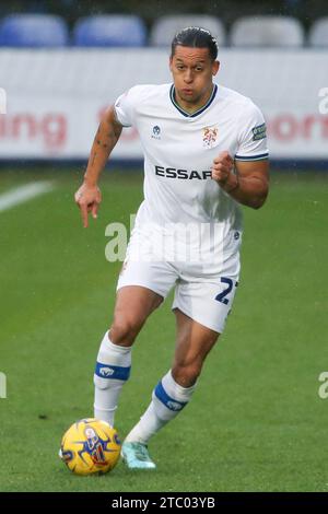 Birkenhead, Royaume-Uni. 09 décembre 2023. Josef Yarney de Tranmere Rovers en action. EFL Skybet football League Two Match, Tranmere Rovers v Newport County à Prenton Park, Birkenhead, Wirral le samedi 9 décembre 2023. Cette image ne peut être utilisée qu'à des fins éditoriales. Usage éditorial uniquement, .pic par Chris Stading/ crédit : Andrew Orchard photographie sportive/Alamy Live News Banque D'Images