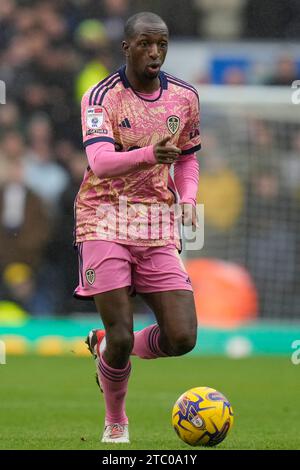 Blackburn, Royaume-Uni. 31 août 2023. Glen Kamara #8 de Leeds United lors du Sky Bet Championship Match Blackburn Rovers vs Leeds United à Ewood Park, Blackburn, Royaume-Uni, le 9 décembre 2023 (photo de Steve Flynn/News Images) à Blackburn, Royaume-Uni le 8/31/2023. (Photo Steve Flynn/News Images/Sipa USA) crédit : SIPA USA/Alamy Live News Banque D'Images