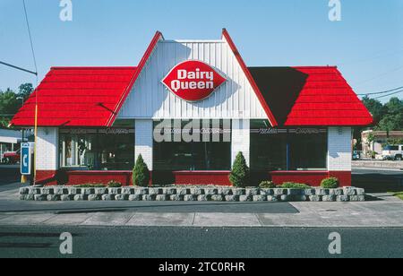 Dairy Queen fast food restaurant, Lewiston, Idaho, États-Unis, John Margolies Roadside America Photograph Archive, 2004 Banque D'Images