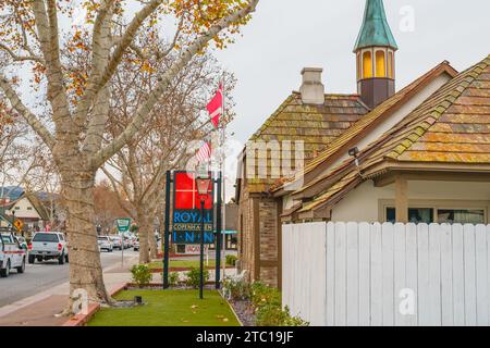 Solvang, Californie, Etats-Unis - 8 décembre 2022 Hôtel Royal Copenhagen Inn, situé au coeur de Solvang, entouré de ses meilleurs magasins, restaurants Banque D'Images