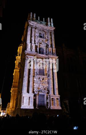 Spectacle vidéo-mapping sur la cathédrale de Malaga. Espagne. Banque D'Images