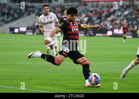 Parramatta, Australie. 10 décembre 2023. Marcus Younis du Western Sydney Wanderers FC est vu en action lors du match de la saison 7 de la saison 2023/24 entre le Western Sydney Wanderers FC et le Melbourne Victory FC qui s'est tenu au CommBank Stadium. Score final ; victoire de Melbourne 4:3 Western Sydney Wanderers. (Photo Luis Veniegra/SOPA Images/Sipa USA) crédit : SIPA USA/Alamy Live News Banque D'Images