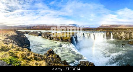 Majestueuse cascade Godafoss en Islande Banque D'Images