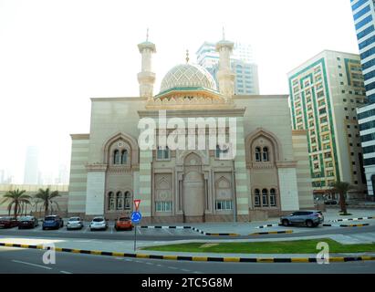 Mosquée Al Ferdoos à Sharjah, Émirats arabes Unis. Banque D'Images