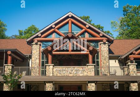 Le Vistor Center au parc national de Hocking Hills dans la région de Hocking Hills dans le comté de Hocking, Ohio Banque D'Images