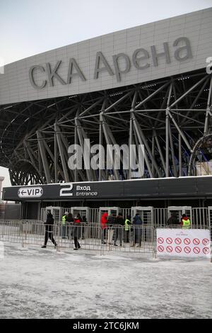 Saint-Pétersbourg, Russie. 10 décembre 2023. Le SKA Arena a ouvert ses portes à St. Petersburg, Fédération de Russie. Cette aréna de hockey sur glace est la plus grande au monde et peut accueillir 21 542 personnes. Crédit : SOPA Images Limited/Alamy Live News Banque D'Images