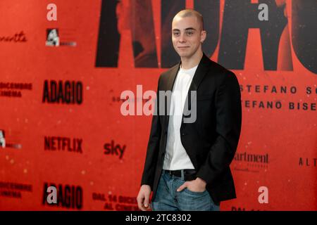 Rome, Italie. 11 décembre 2023. Gianmarco Franchini est présent au photocall du film ''Adagio'' à Rome, Italie, le 11 décembre 2023. (Photo de Luca Carlino/NurPhoto)0 crédit : NurPhoto SRL/Alamy Live News Banque D'Images