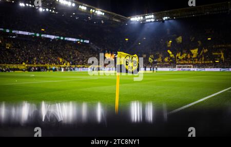 Dortmund, Allemagne. 09 décembre 2023. Eckfahne in Dortmund Borussia Dortmund - RB Leipzig 09.12.2023 Copyright (nur für journalistische Zwecke) by : Banque D'Images