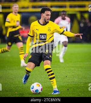 Dortmund, Allemagne. 09 décembre 2023. Ramy Bensebaini (BVB) Borussia Dortmund - RB Leipzig 09.12.2023 Copyright (nur für journalistische Zwecke) by : Banque D'Images