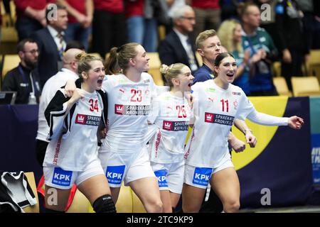 Herning, Danemark. 11 décembre 2023. Le Danemark remporte le match du Championnat du monde féminin de handball de l'IHF entre le Danemark et l'Allemagne dans le groupe de tour principal 3 à Jyske Bank Boxen à Herning, Danemark, le mardi 11 décembre 2023. (Photo : Claus Fisker/Ritzau Scanpix) crédit : Ritzau/Alamy Live News Banque D'Images