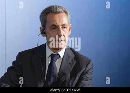 Madrid, Espagne. 11 décembre 2023. L'ancien président de la République française Nicolas Sarkozy lors de la présentation du livre "les années de luttes", à l'hôtel Mandarin Oriental Ritz, le 11 décembre 2023 à Madrid, Espagne (photo Oscar Gonzalez/Sipa USA) (photo Oscar Gonzalez/Sipa USA) crédit : SIPA USA/Alamy Live News Banque D'Images