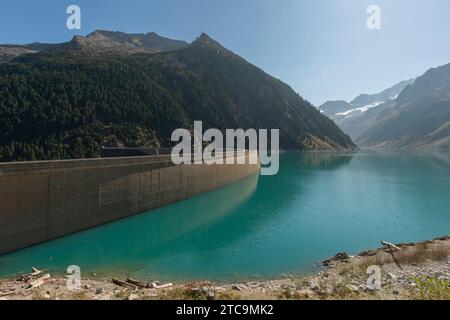 Barrage et réservoir de Schlegeis (1782m NGF), Alpes de Zillertal, Parc national, Tyrol, Autriche, Europe Banque D'Images