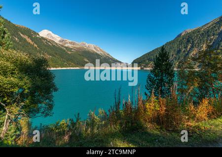 Barrage et réservoir de Schlegeis (1782m NGF), Alpes de Zillertal, Parc national, Tyrol, Autriche, Europe Banque D'Images