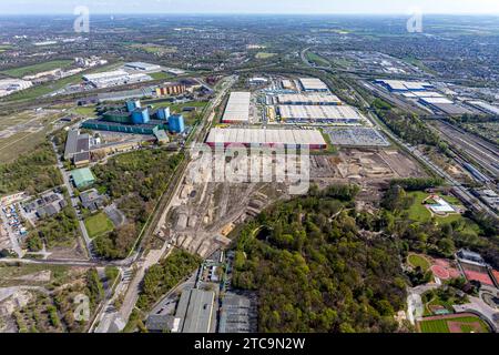 Vue aérienne, Westfalenhütte, ThyssenKrupp Steel Europe AG - FBA 10, centre logistique avec Amazon, Schenker, Post DHL et Decathlon, Borsigplatz, Dortm Banque D'Images