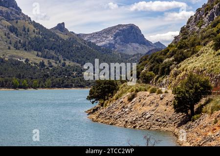 Réservoir d'eau, lac maudit Gorg Blau sur l'île des Baléares Mallorca, Espagne Banque D'Images