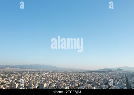 Crépuscule sur Athènes : une vaste Tapisserie urbaine Banque D'Images