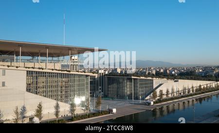 Lumière du matin au centre culturel de la Fondation Stavros Niarchos d'Athènes Banque D'Images