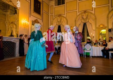 Bal masqué au Palais baroque de Rammenau, Palais de Rammenau à Rammenau près de Bischofswerda dans le quartier de Bautzen est l'un des plus beaux Banque D'Images