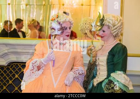 Bal masqué au Palais baroque de Rammenau, Palais de Rammenau à Rammenau près de Bischofswerda dans le quartier de Bautzen est l'un des plus beaux Banque D'Images