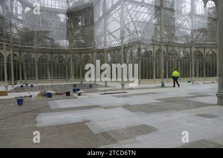 Madrid, 04/06/2018. El Retiro rouvre au public après avoir été fermé pendant 15 jours, avec de nombreuses zones fermées et limitées. Photo : Maya Balanya ARCHDC. Crédit : Album / Archivo ABC / Maya Balanya Banque D'Images