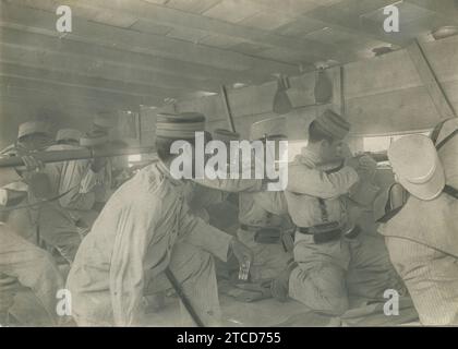 Melilla, septembre 1909. Guerre marocaine. Dans le blockhaus de Cabo Moreno. Crédit : Album / Archivo ABC Banque D'Images