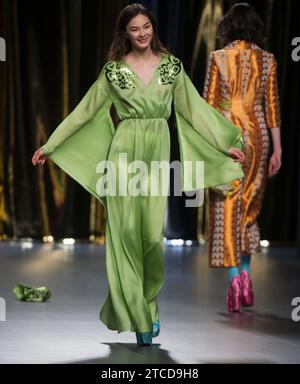 Madrid, 02/19/2016. Mbfw Mercedes Benz Fashion week. Défilé Agatha Ruiz de la Prada. Photo : de Saint Bernard et Ange par Antonio Archdc. Crédit : Album / Archivo ABC / Eduardo San Bernardo,Ángel de Antonio Banque D'Images